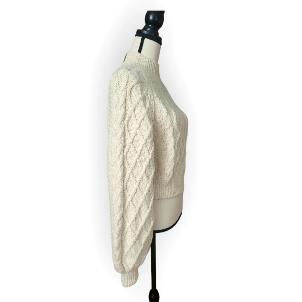 Free People Ivory Cropped Parfait Dolman Sleeve Mock Neck Sweater Size XS NWT - Picture 3 of 9